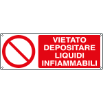 E18032KS - Etichetta adesiva vietato depostare liquidi infiammabili EN ISO 7010
