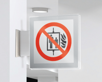 SEPE1347BW - targa Plexi bifacciale Vietato uso ascensore EN ISO 7010 P020