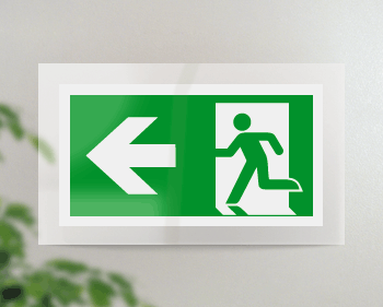 SEPE715101FR - targa PLexi monof.uscita di emergenza sn fiss.inv.EN ISO 7010