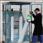 [PSA2455] PSA2455 - box in acciaio per 9/12 bombole a gas con basamento interno NO rampa