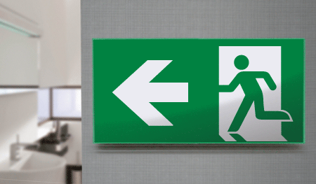 [SECET25C] SECET25C - segnale vetro CRYSTAL monofacc.uscita emergenza sx EN 7010 E001