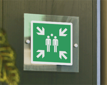 [SEPE15180W] SEPE15180W - targa Plexi monofacciale Punto raccolta EN ISO 7010 E007