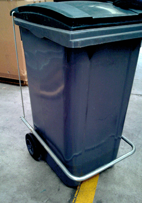 [BIC120P] BIC120P - gruppo pedaliera per cassonetti BIC0120