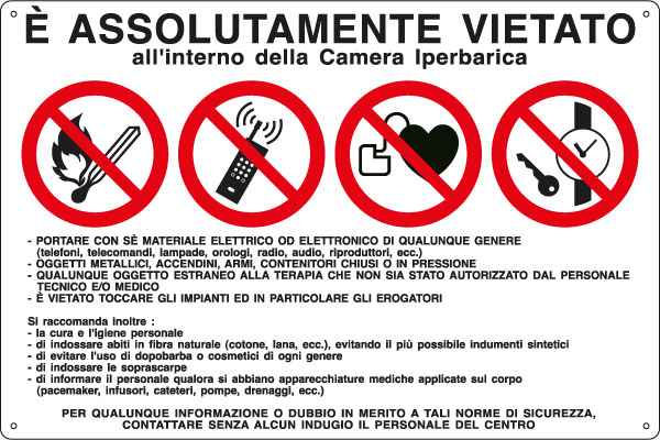 [E2961] E2961 - Cartello multisimbolo E'assolutamente vietato all'interno..EN ISO 7010